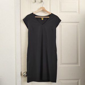 Eddie Bauer Women's XS Black Dress - With Pockets!
